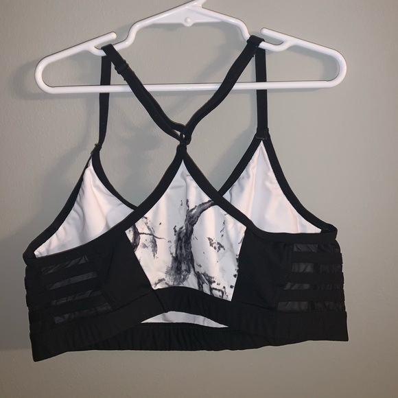 VS PINK Marble/Gold Sports Bra - Picture 4 of 5